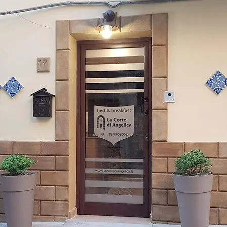 La Corte Di Angelica *